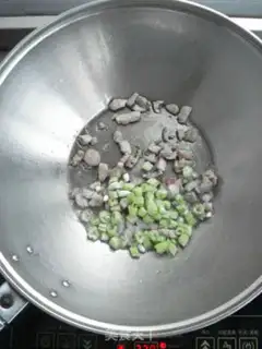 Make Sausage sauce step 2