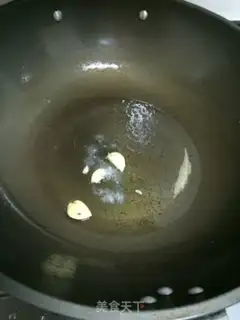 Make Garlic cabbage step 0