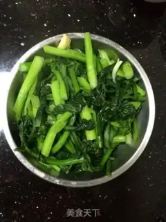 Make Garlic cabbage step 4