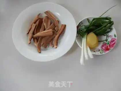 Make Ping Chi stewed pig hoof step 1