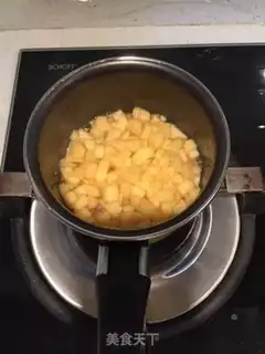 Make Cinnamon apples step 1