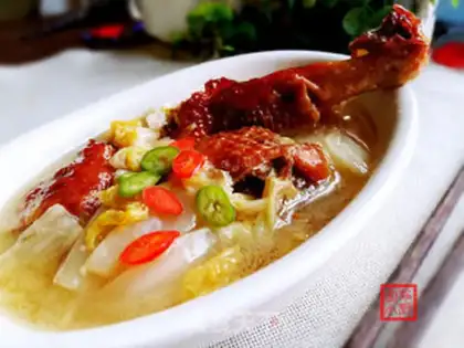 Make A duck-cooked cabbage soup step 12