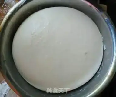 Make Frog bread step 4