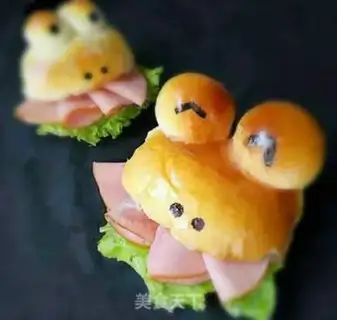 Make Frog bread step 14