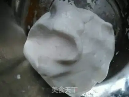 Make Homemade crystal dumplings step 3