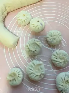 Make A mushroom halogen pie step 9