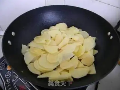 Make Dry potato beef step 4