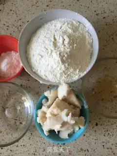 Make A moon cake step 0