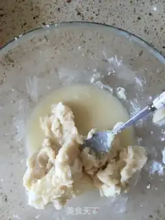 Make A moon cake step 2