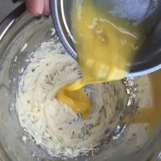 Make Sweet jam sandwich cake step 2