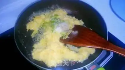 Make Egg fried rice step 3