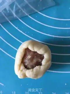 Make A moon cake step 8