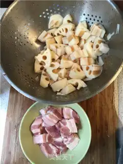 Make A piece of red meat step 0