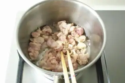 Make A spinach chicken roll step 3
