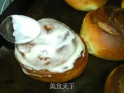 Make Cinnamon rolls step 23