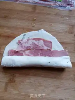 Make Pie bacon rolls step 2