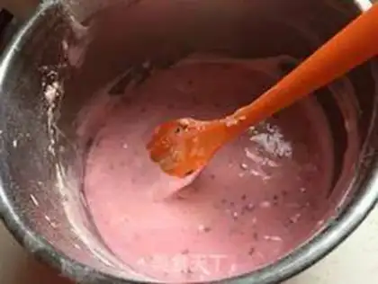 Make Fruit ice cream rose cake step 8