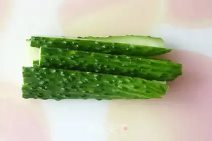 Make A spinach chicken roll step 7