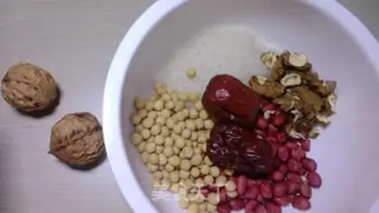 Make Nutnut peanut butter congee step 1