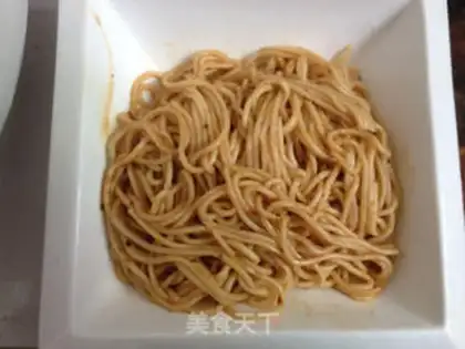Make Spicy pan shrimp noodles step 10