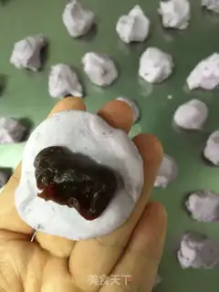 Make Potato grapes step 5