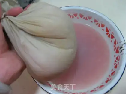 Make Strawfishballs step 6