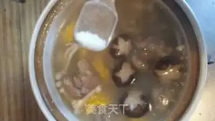 Make Corn fung mushroom soup step 7
