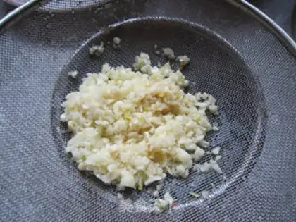 Make ♪ Golden and silver garlic on back shrimp ♪ step 6