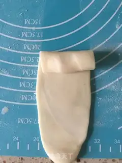Make Lotus souffle step 13