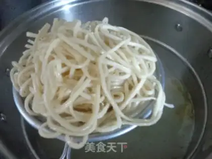 Make Hot dry noodles step 9