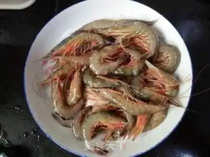 Make Garlic shrimp step 0
