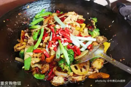 Make Abalone shrimp spicy pot step 8