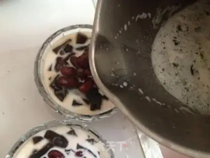 Make Milk and tea and honey beans step 13