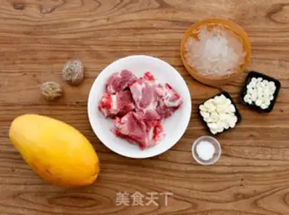 Make The papaya silver-eared ribs step 0