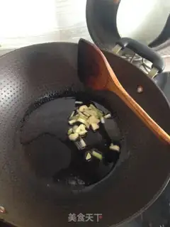 Make Salted egg cream and sunflower step 2