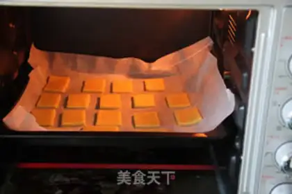 Make Poker cookies step 4