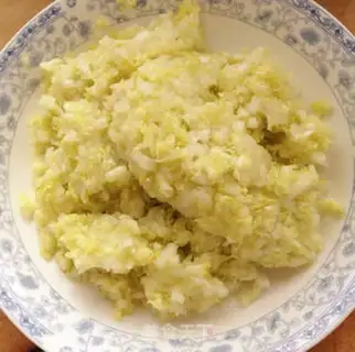 Make Cream of cabbage step 1
