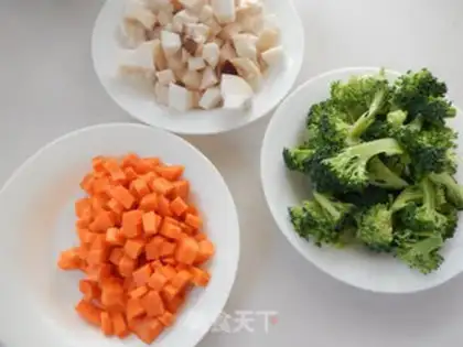 Make Vegetable shrimp pizza step 4