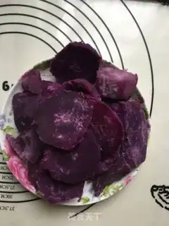 Make Milk and potatoes step 0