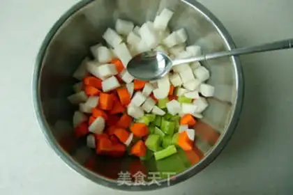Make Spicy pickles step 0