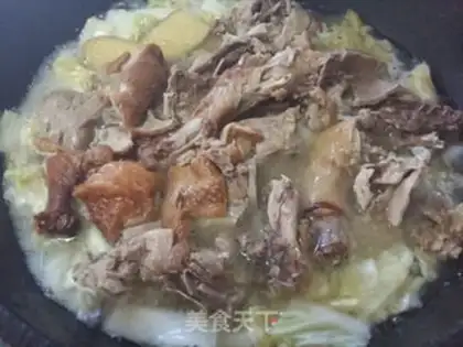 Make A duck-cooked cabbage soup step 6