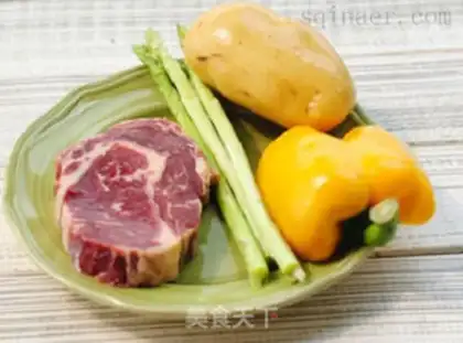 Make Black pepper steak step 0