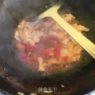 Make Tomato fried eggs step 8