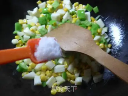 Make Pyramid, white corn step 9