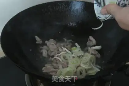 Make Porridge and pork step 7