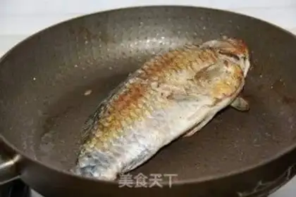 Make White fish soup step 3