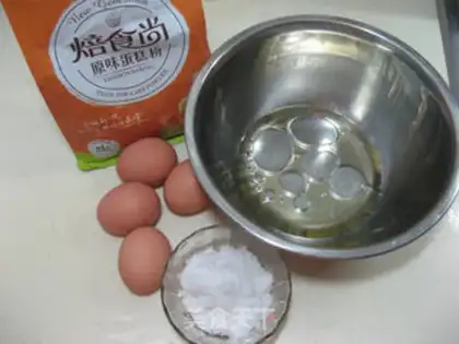 Make Peache cake rolls step 0