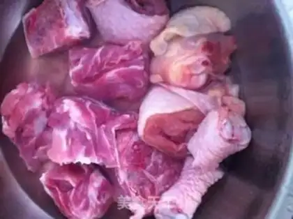 Make Chicken leg rib corn chestnut step 1