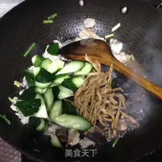Make Mushu step 6