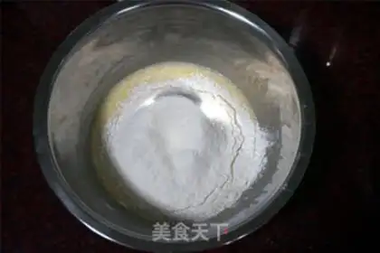Make Tea-colored cake rolls step 2